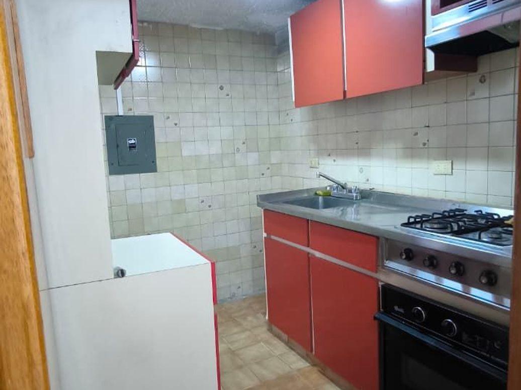 Apartamento de 2 alcobas en venta en El Recuerdo, Bogotá, 62 m² · foto 3 de 12