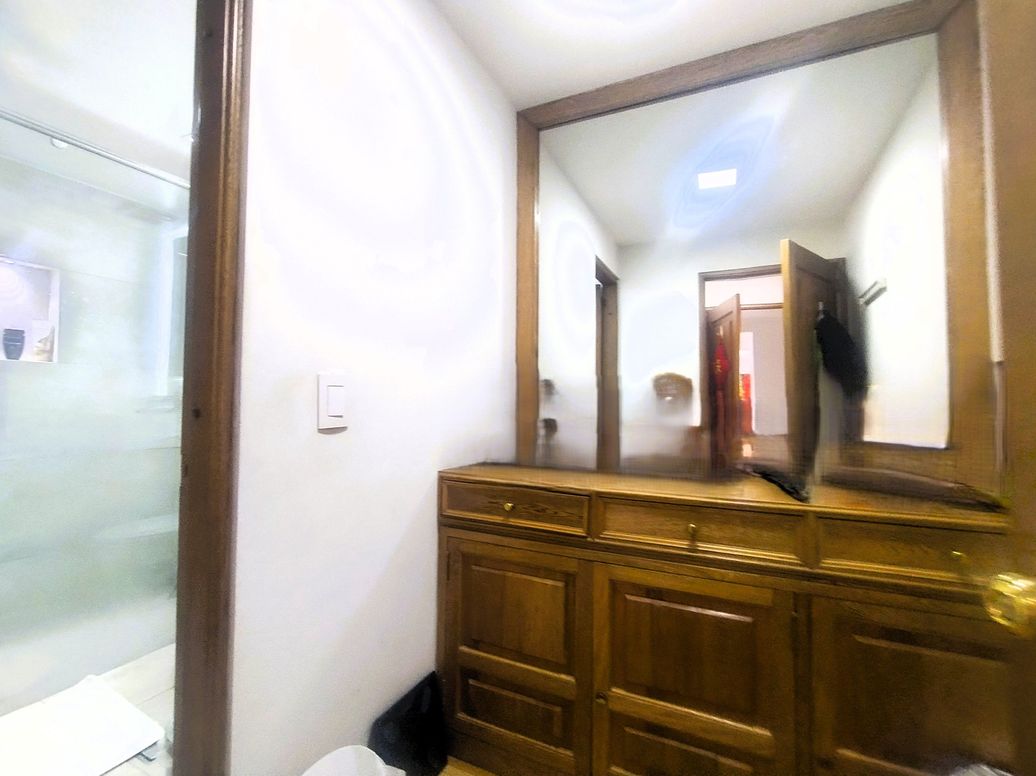 Apartamento de 3 alcobas en venta en Santa Barbara Central, Bogotá, 182 m² · foto 11 de 20
