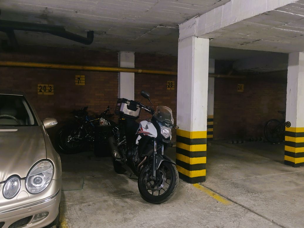 Apartamento de 3 alcobas en venta en Santa Barbara Central, Bogotá, 182 m² · foto 12 de 20