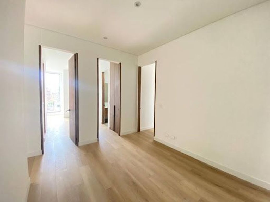 Apartamento de 3 alcobas en venta en Chico Oriental, Bogotá, 170 m² · foto 18 de 20