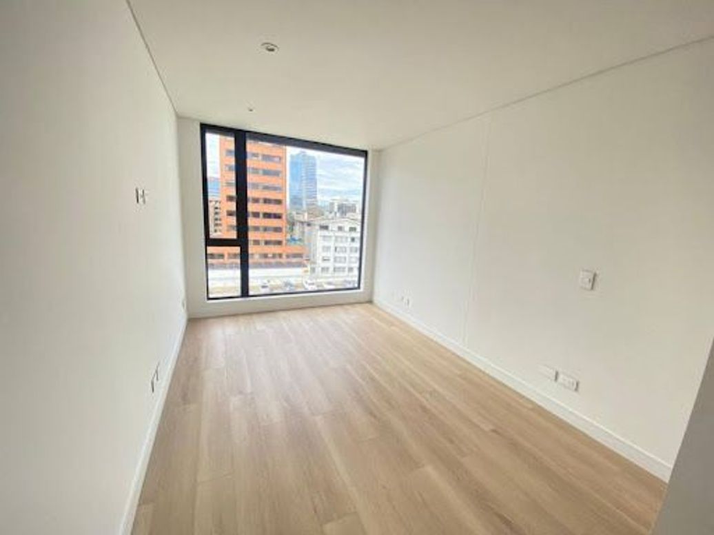 Apartamento de 2 alcobas en venta en Chico Oriental, Bogotá, 98 m² · foto 6 de 20