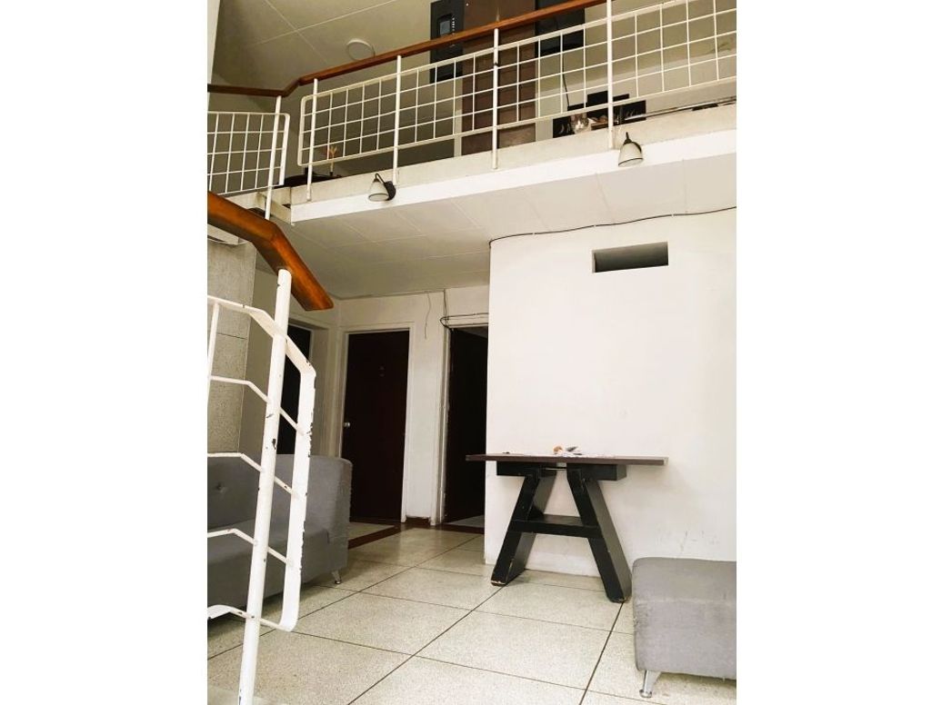 Casa de 5 alcobas en venta en Chapinero, Bogotá, 330 m² · foto 7 de 14