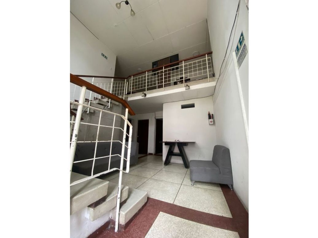 Casa de 5 alcobas en venta en Chapinero, Bogotá, 330 m² · foto 9 de 14