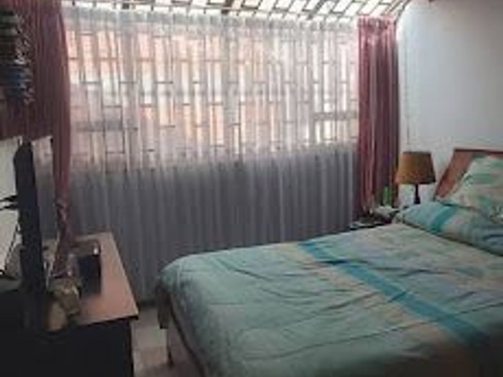 Casa de 2 alcobas en venta en Teusaquillo, Bogotá, 43 m² · foto 9 de 19