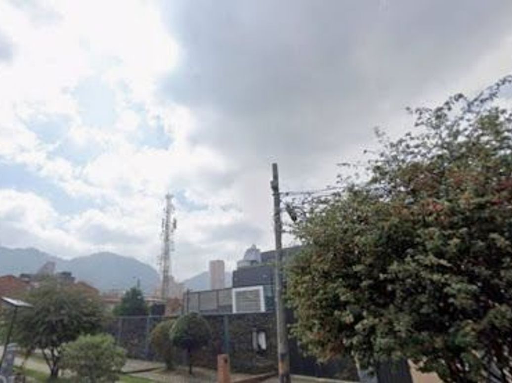 Casa de 2 alcobas en venta en Teusaquillo, Bogotá, 43 m² · foto 18 de 19