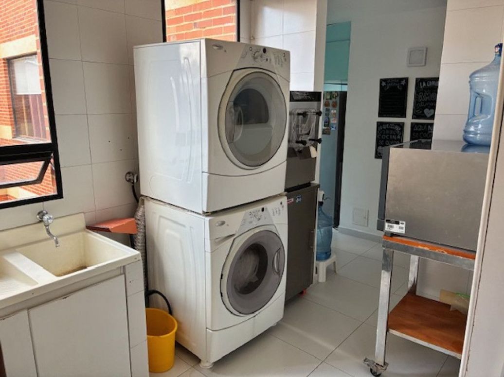 Apartamento de 4 alcobas en venta en Bellavista, Bogotá, 252 m² · foto 11 de 20