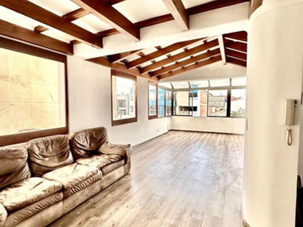 Apartamento de 2 alcobas en venta en Santa Barbara Central, Bogotá, 97 m² · foto 5 de 8