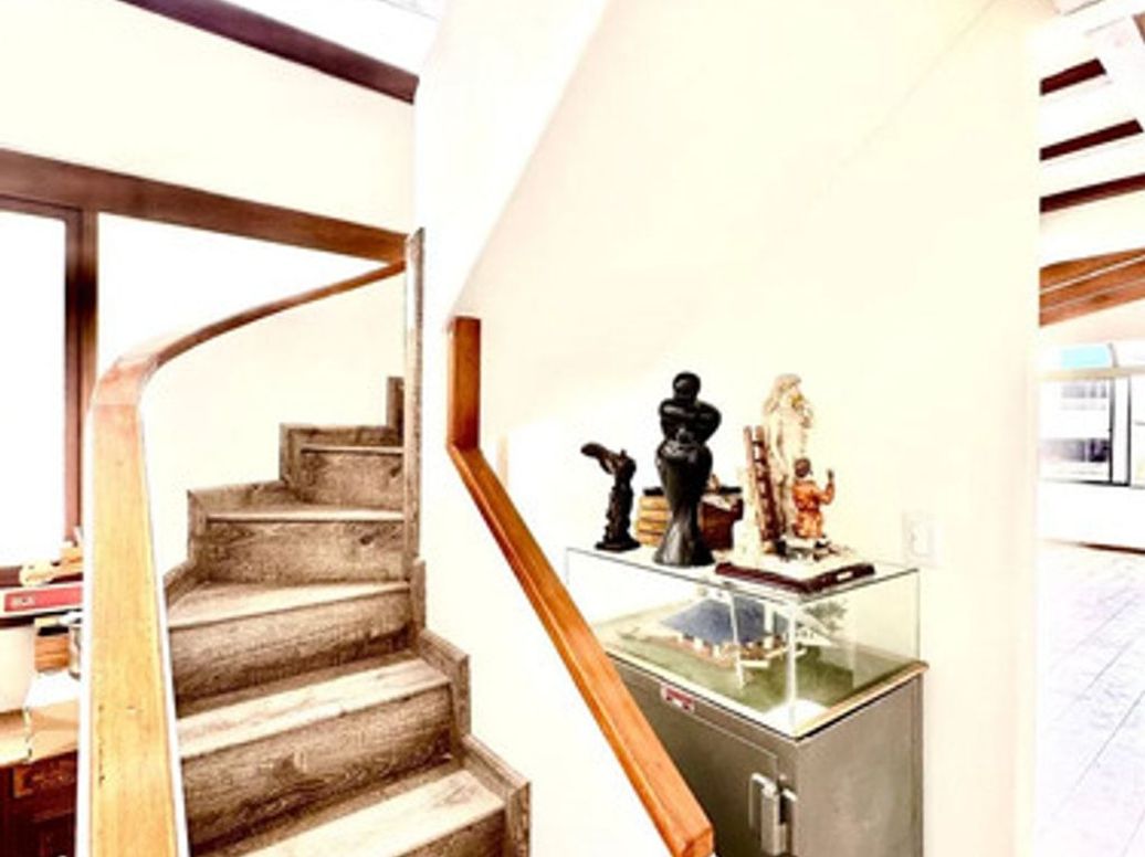 Apartamento de 2 alcobas en venta en Santa Barbara Central, Bogotá, 97 m² · foto 6 de 8