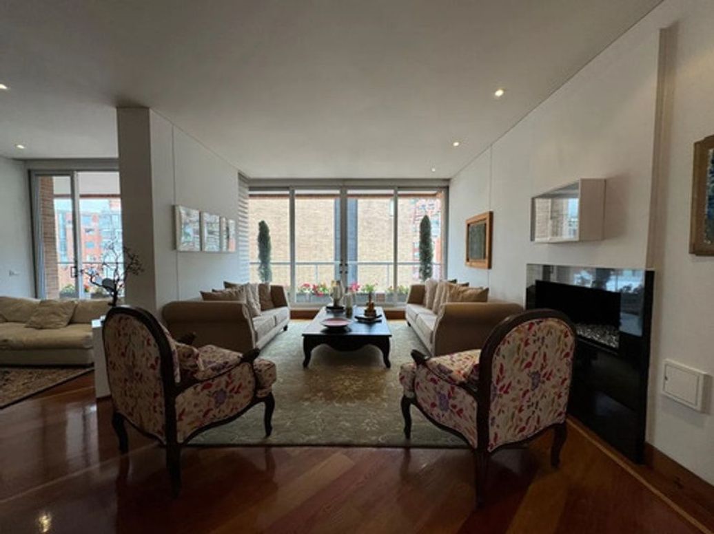 Apartamento de 3 alcobas en venta en Bellavista, Bogotá, 300 m² · foto 5 de 12