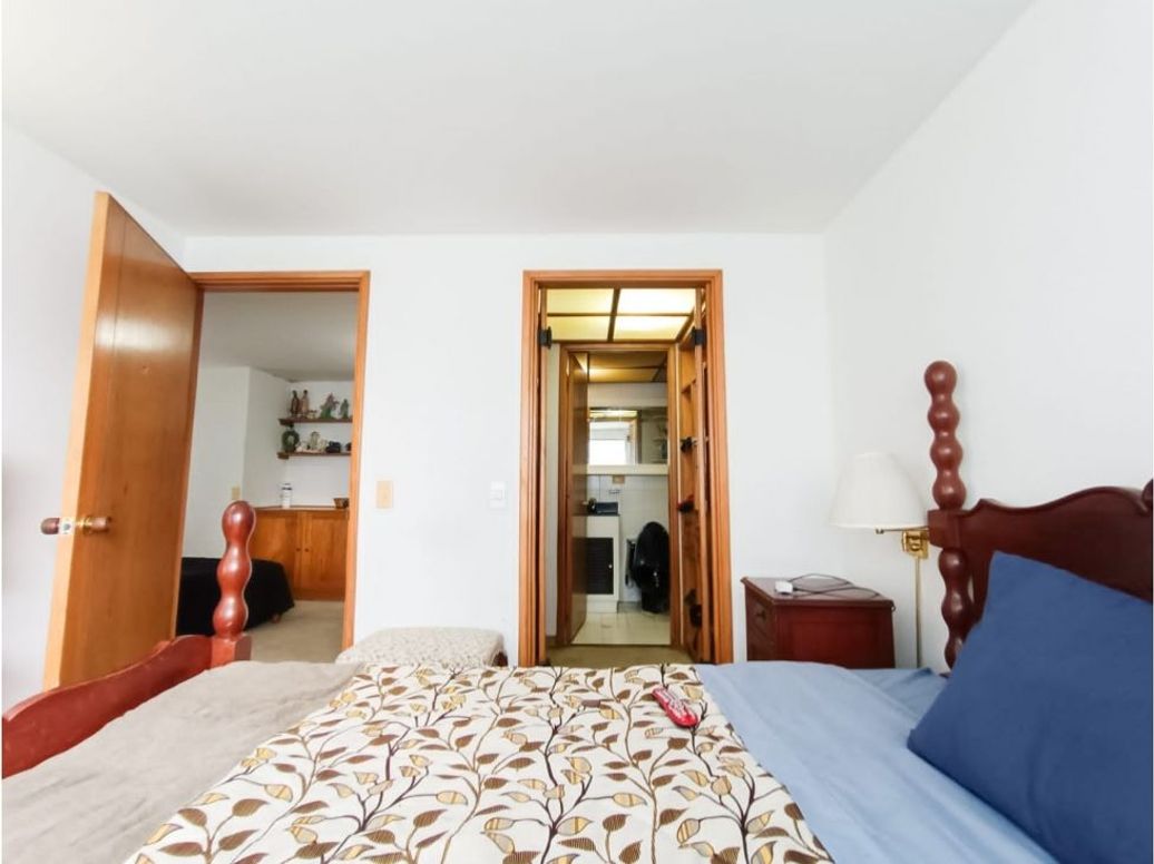 Apartamento de 2 alcobas en venta en Chicó Norte, Bogotá, 82 m² · foto 9 de 19