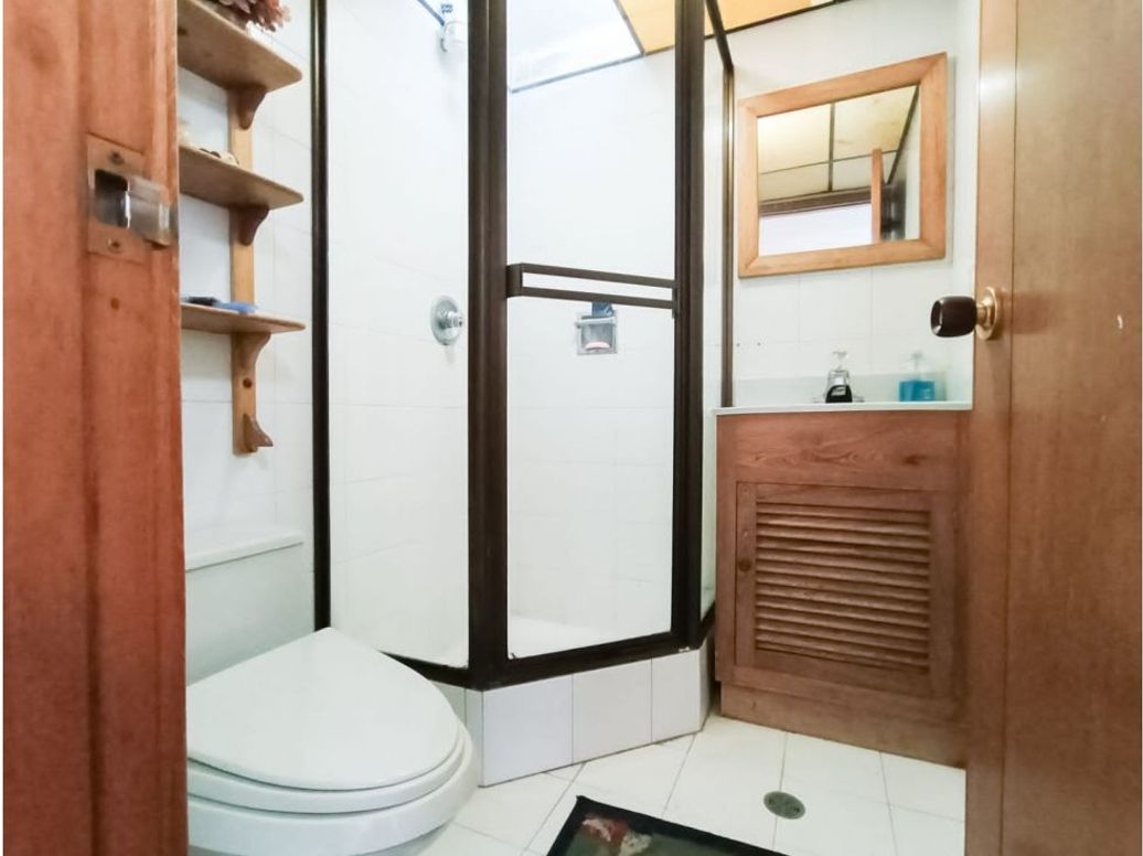 Apartamento de 2 alcobas en venta en Chicó Norte, Bogotá, 82 m² · foto 12 de 19