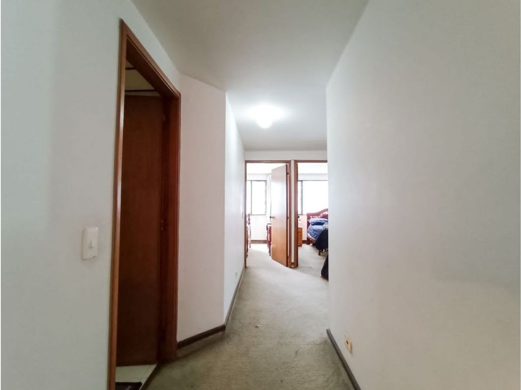 Apartamento de 2 alcobas en venta en Chicó Norte, Bogotá, 82 m² · foto 14 de 19