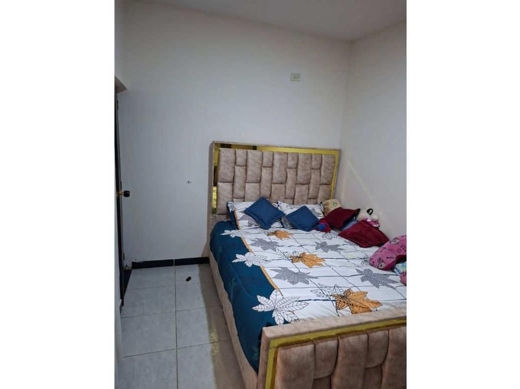 Apartamento de 3 alcobas en venta en San Rafael, Bogotá, 115 m² · foto 11 de 17