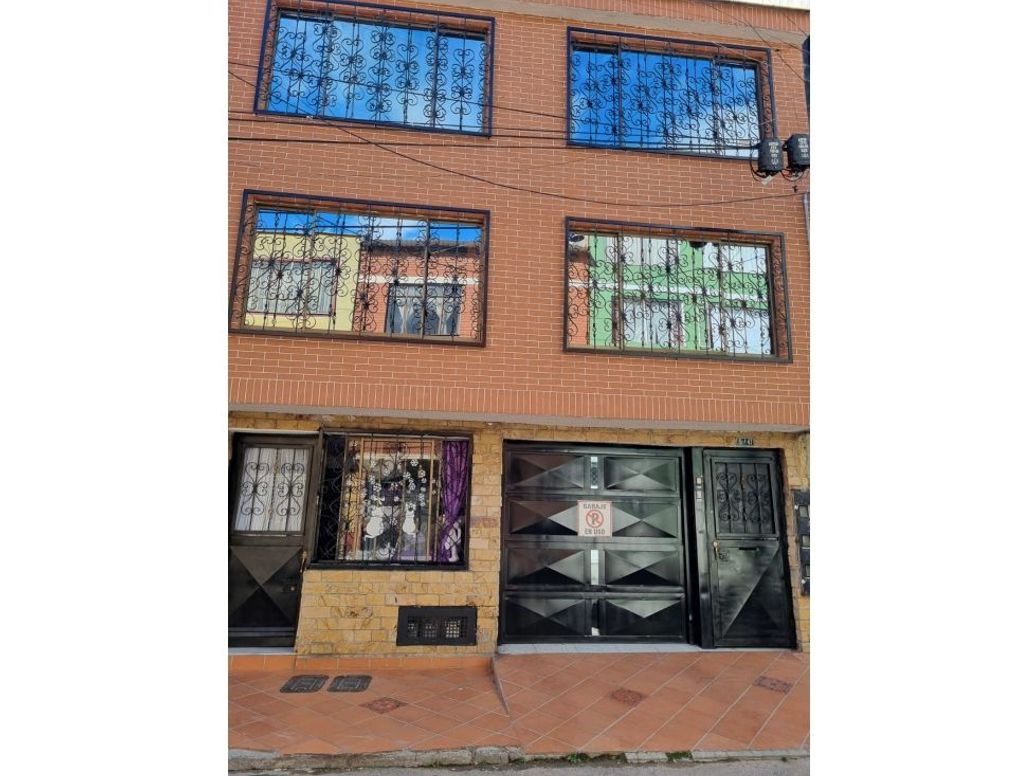 Apartamento de 3 alcobas en venta en San Rafael, Bogotá, 115 m² · foto 17 de 17