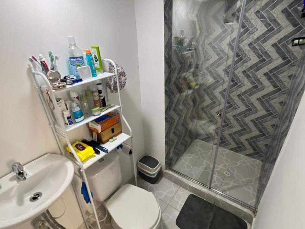 Apartamento de 3 alcobas en venta en Granada Sur, Bogotá, 52 m² · foto 16 de 19