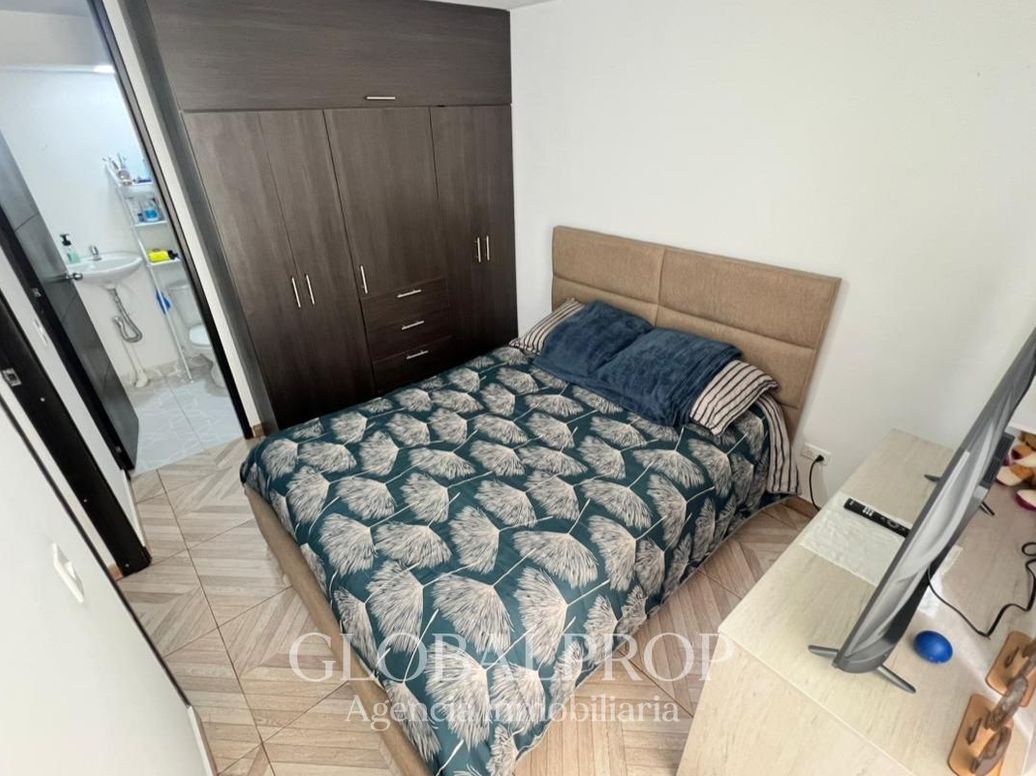 Apartamento de 3 alcobas en venta en Granada Sur, Bogotá, 52 m² · foto 15 de 19