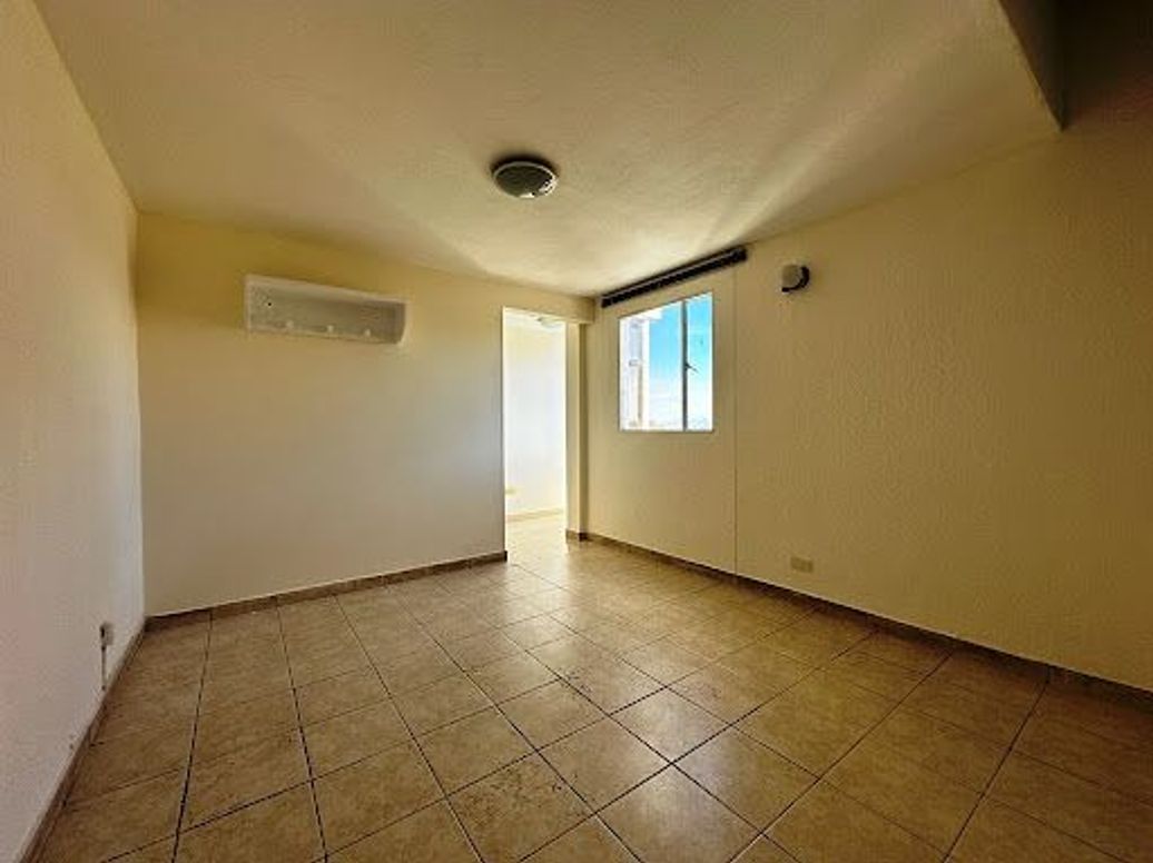 Casa de 3 alcobas en venta en Villa De Los Alpes, Bogotá, 108 m² · foto 2 de 19