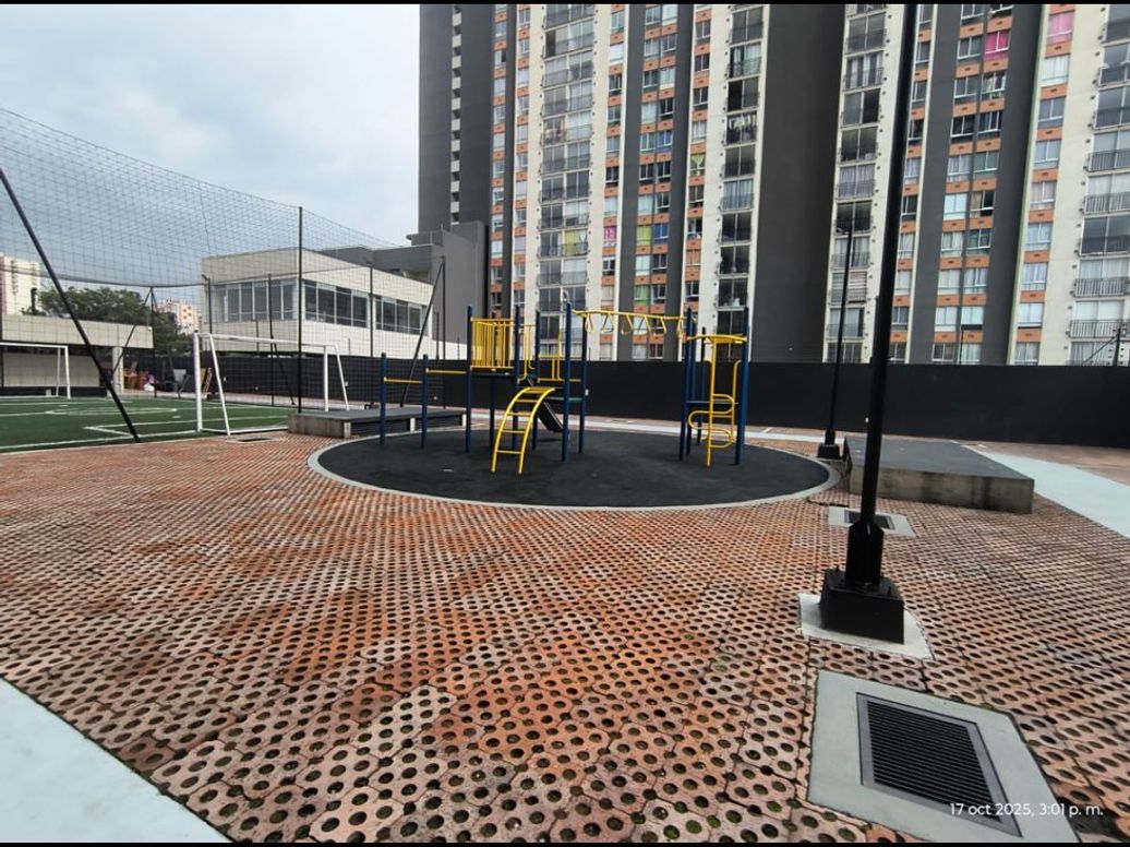 Apartamento de 2 alcobas en venta en Ismael Perdomo, Bogotá, 43 m² · foto 16 de 18