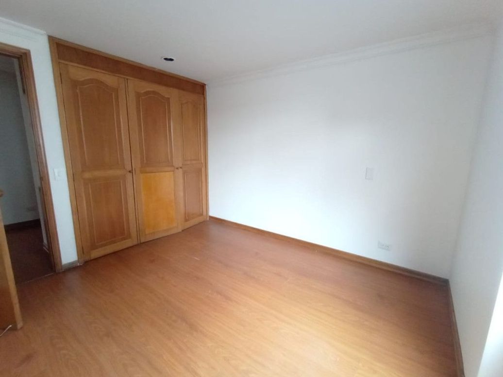 Apartamento de 3 alcobas en venta en Santa Bibiana, Bogotá, 135 m² · foto 10 de 19
