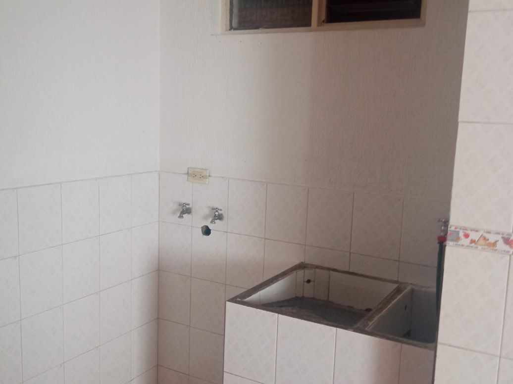 Apartamento de 3 alcobas en venta en Ub. Class, Bogotá, 83 m² · foto 18 de 18