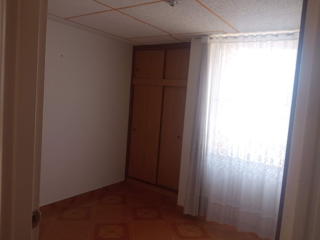 Apartamento de 3 alcobas en venta en Ub. Class, Bogotá, 83 m² · foto 6 de 18