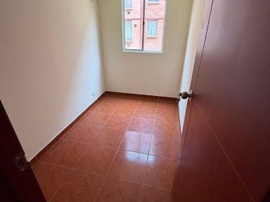 Apartamento de 3 alcobas en venta en San Bernardino Xvii, Bogotá, 45 m² · foto 18 de 20
