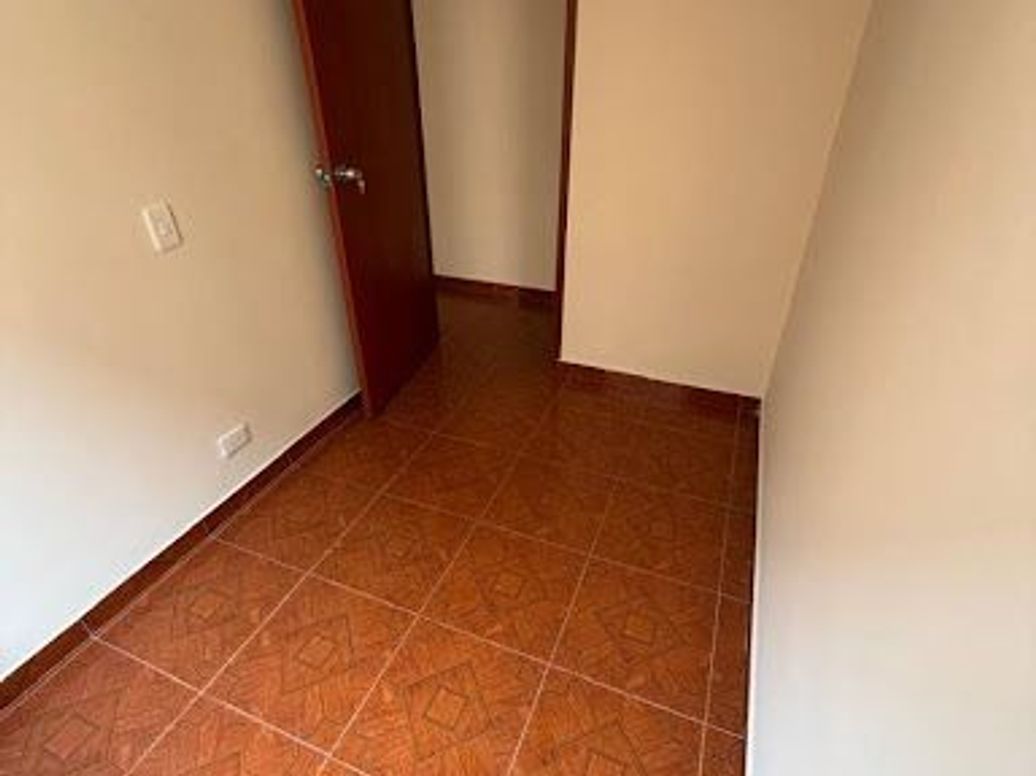 Apartamento de 3 alcobas en venta en San Bernardino Xvii, Bogotá, 45 m² · foto 17 de 20