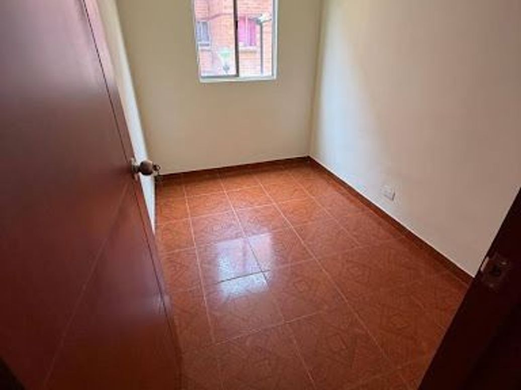 Apartamento de 3 alcobas en venta en San Bernardino Xvii, Bogotá, 45 m² · foto 15 de 20