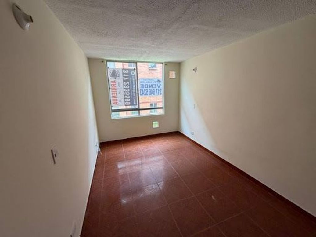 Apartamento de 3 alcobas en venta en San Bernardino Xvii, Bogotá, 45 m² · foto 9 de 20