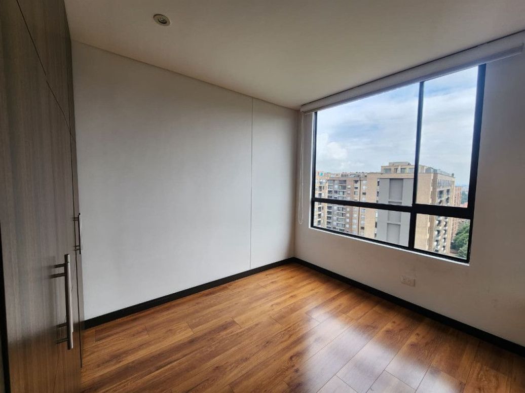 Apartamento de 3 alcobas en venta en Cantalejo, Bogotá, 136 m² · foto 9 de 20