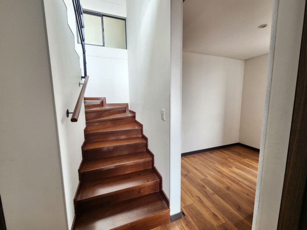Apartamento de 3 alcobas en venta en Cantalejo, Bogotá, 136 m² · foto 5 de 20