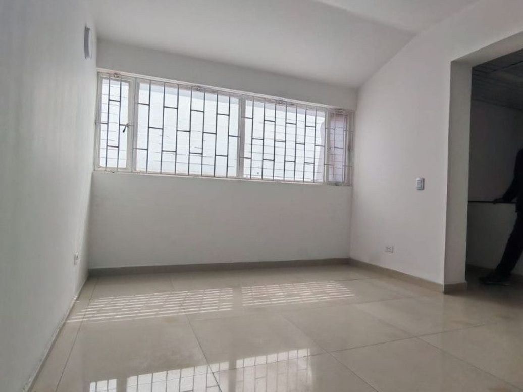 Casa de 5 alcobas en venta en La Patria, Bogotá, 280 m² · foto 17 de 20