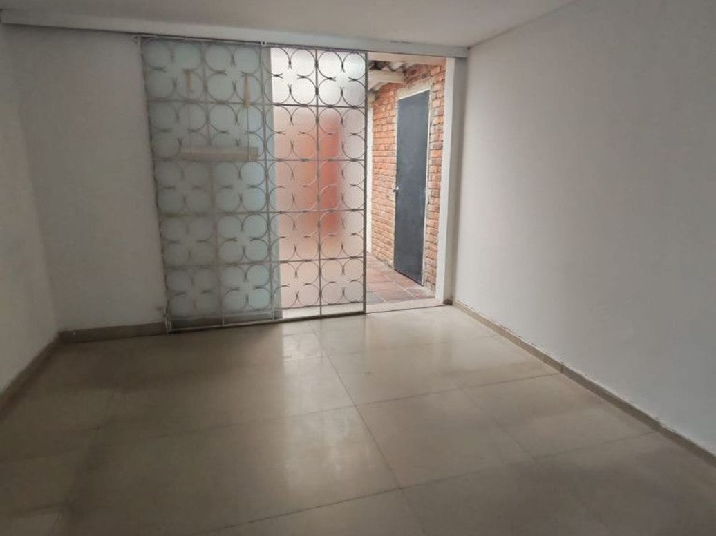 Casa de 5 alcobas en venta en La Patria, Bogotá, 280 m² · foto 3 de 20