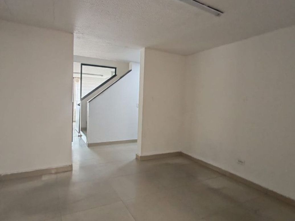 Casa de 5 alcobas en venta en La Patria, Bogotá, 280 m² · foto 9 de 20