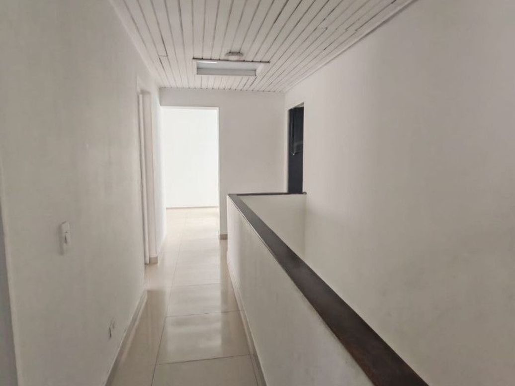 Casa de 5 alcobas en venta en La Patria, Bogotá, 280 m² · foto 13 de 20