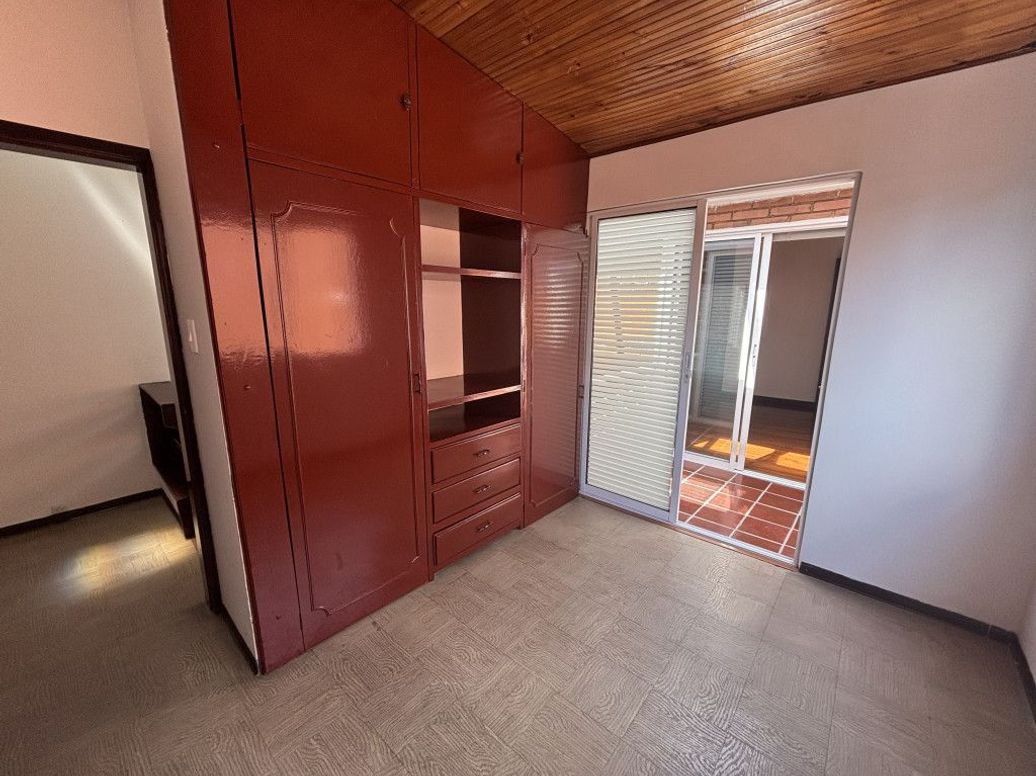 Casa de 5 alcobas en venta en Las Margaritas, Bogotá, 204 m² · foto 19 de 20