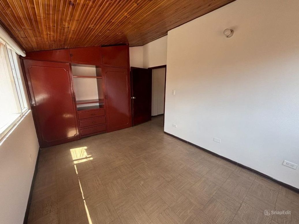 Casa de 5 alcobas en venta en Las Margaritas, Bogotá, 204 m² · foto 18 de 20