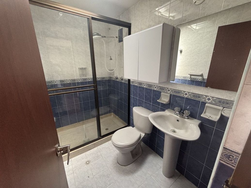 Casa de 5 alcobas en venta en Las Margaritas, Bogotá, 204 m² · foto 11 de 20