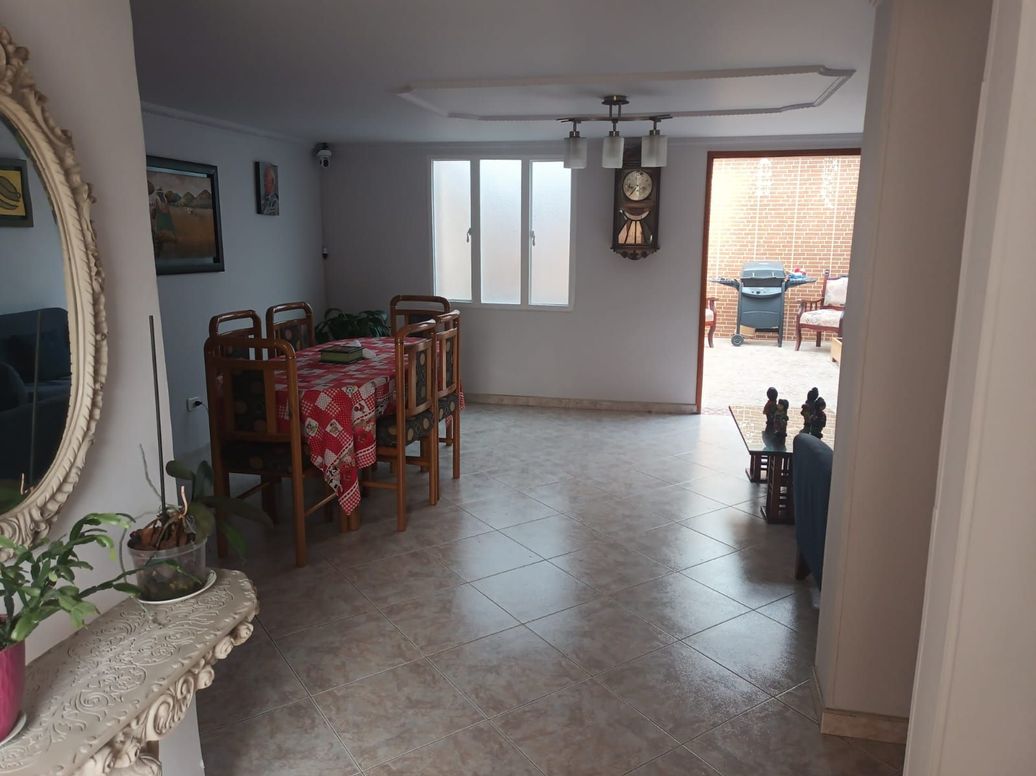 Casa de 3 alcobas en venta en Guadual Fontibon, Bogotá, 146 m² · foto 10 de 15