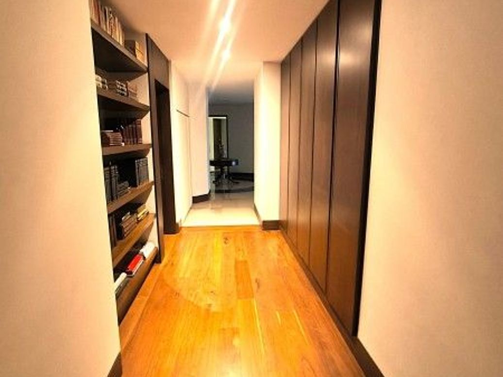 Apartamento de 3 alcobas en venta en La Cabrera, Bogotá, 414 m² · foto 16 de 20