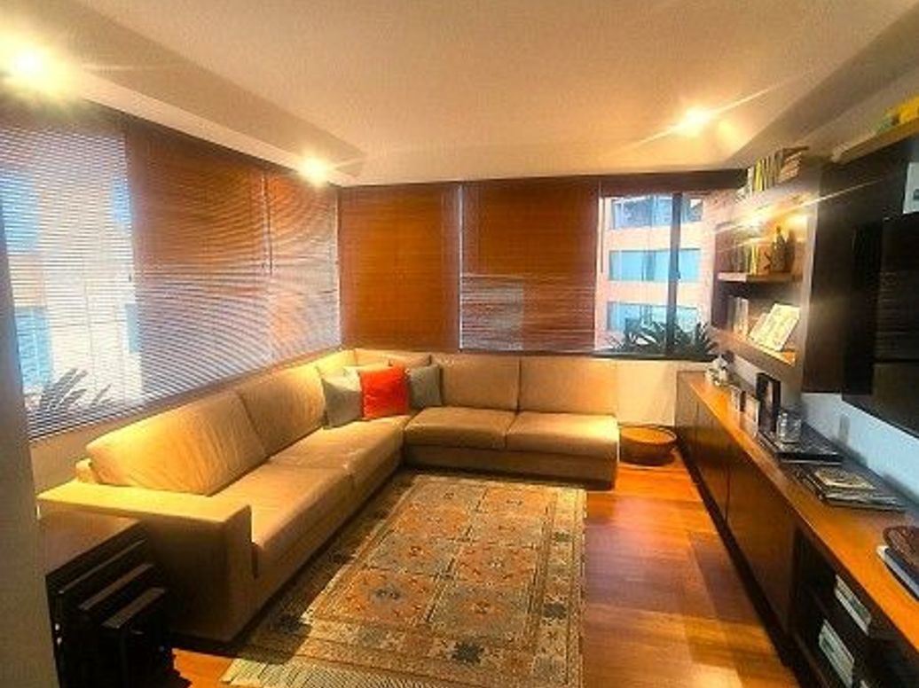 Apartamento de 3 alcobas en venta en La Cabrera, Bogotá, 414 m² · foto 17 de 20