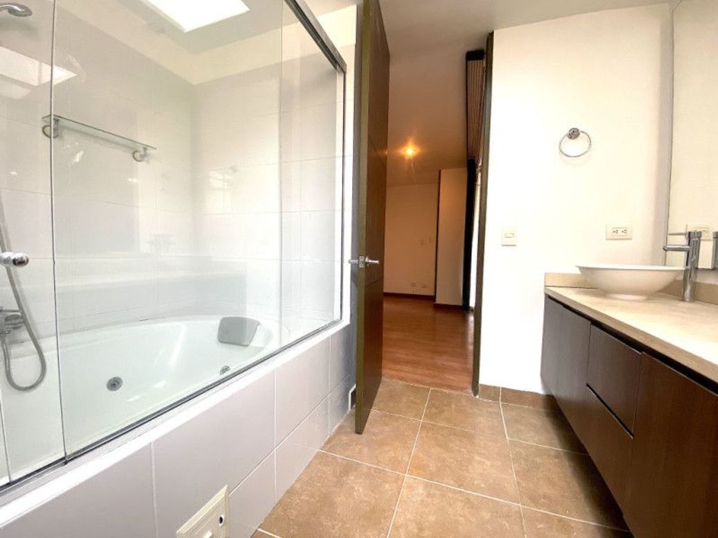 Casa de 4 alcobas en venta en Casa Blanca, Bogotá, 179 m² · foto 15 de 20