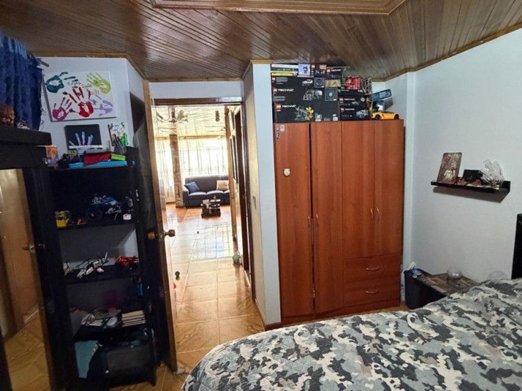 Casa de 3 alcobas en venta en La Ronda, Bogotá, 240 m² · foto 12 de 14