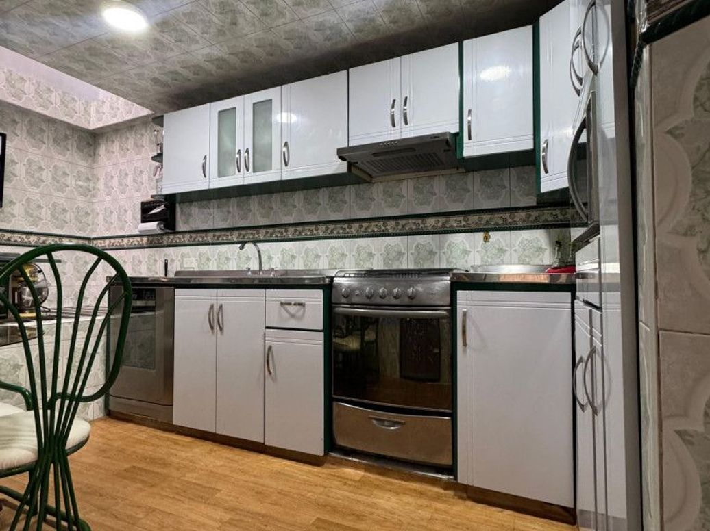 Casa de 3 alcobas en venta en La Ronda, Bogotá, 240 m² · foto 5 de 14