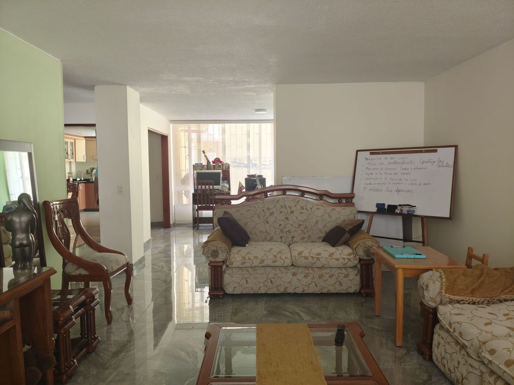 Casa en venta en Quirinal, Bogotá · foto 3 de 20