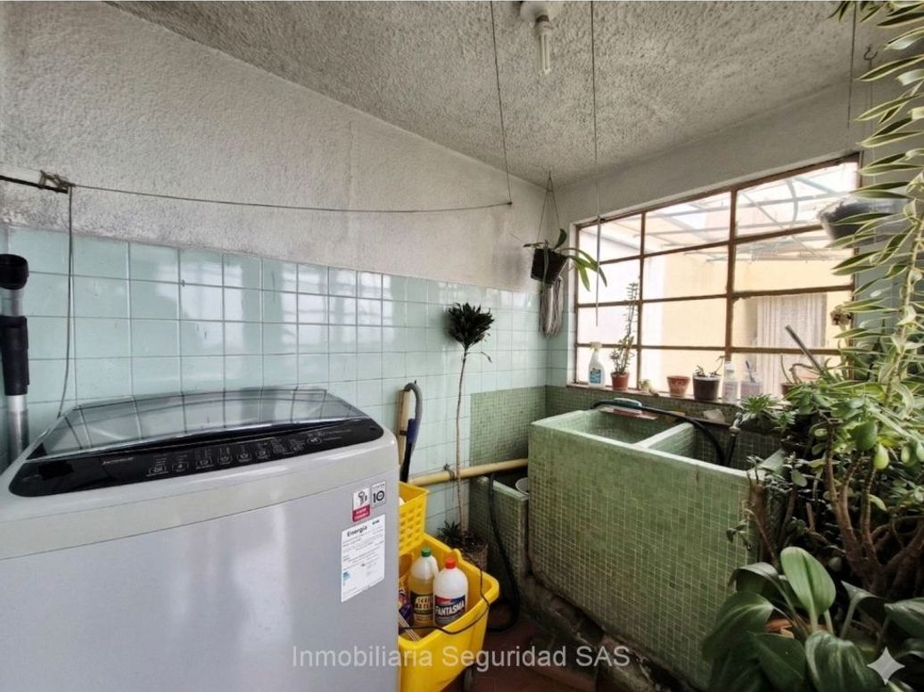 Casa de 4 alcobas en venta en Carvajal, Bogotá, 168 m² · foto 17 de 17