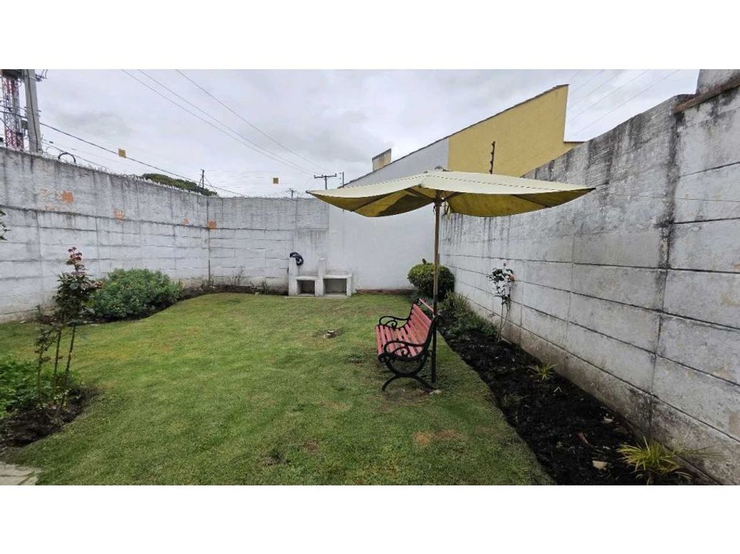 Casa de 3 alcobas en venta en Pontevedra, Bogotá, 407 m² · foto 11 de 20