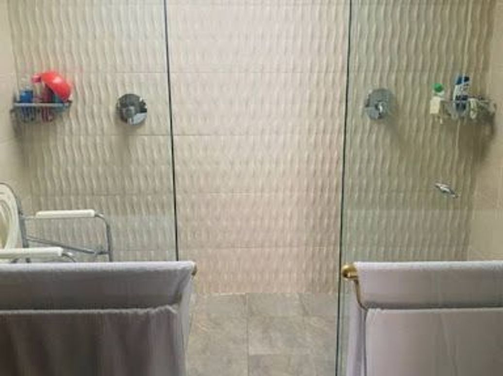 Apartamento de 3 alcobas en venta en Rincon Del Chicó, Bogotá, 236 m² · foto 8 de 20