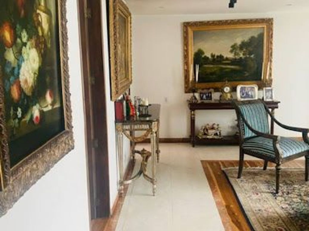 Apartamento de 3 alcobas en venta en Rincon Del Chicó, Bogotá, 236 m² · foto 19 de 20