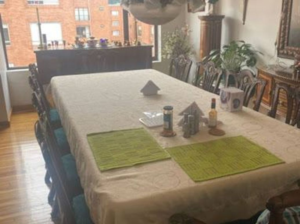 Apartamento de 3 alcobas en venta en Rincon Del Chicó, Bogotá, 236 m² · foto 5 de 20
